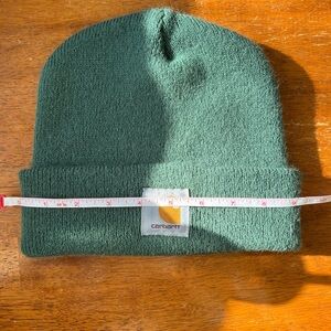 Carhartt beanie.